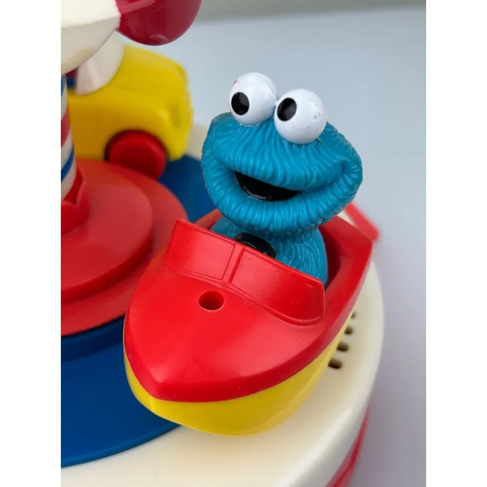 Illco Sesame Street Carousel Express Toy Moving Chime Cookie Monster Ernie VTG